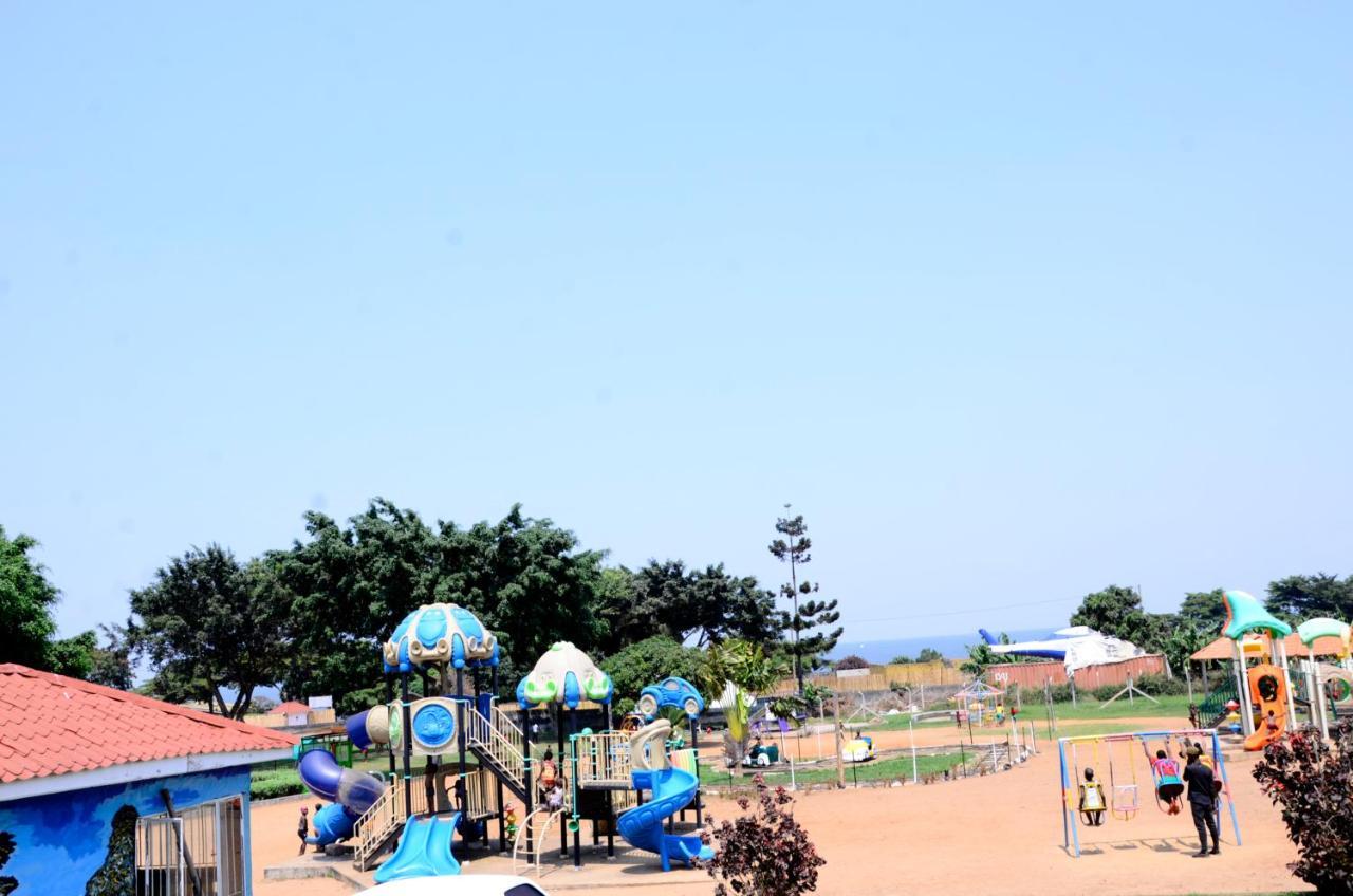 Peniel Beach Hotel Entebbe Eksteriør bilde